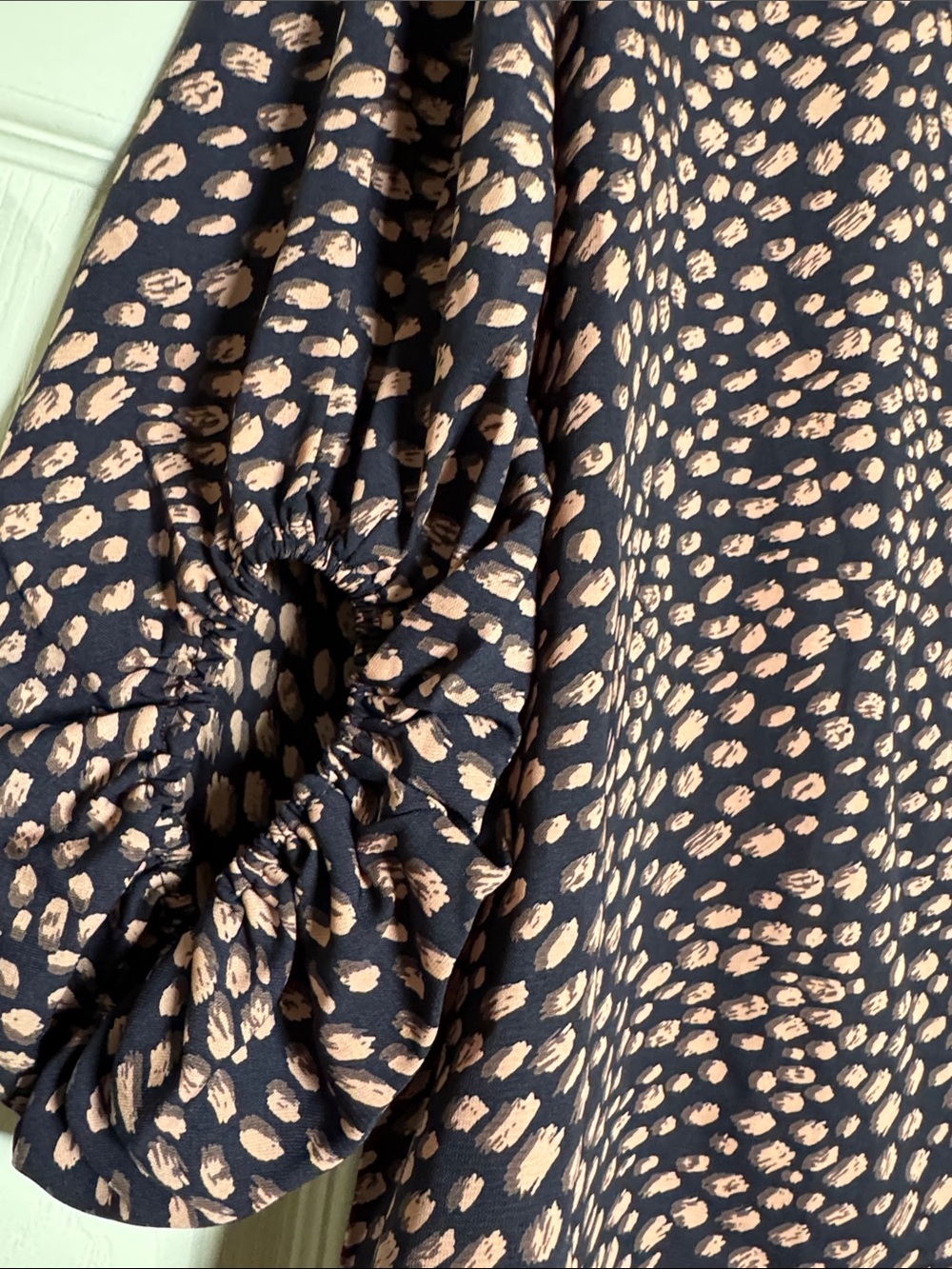 NWT Hailey & Co Women's Black Blouse with Pink Dot Print - balloon sleeve small - Picture 3 of 5